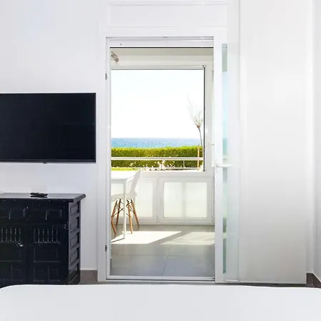 Διαμέρισμα Beautiful 2-bedroom For 5 People Ρόζες